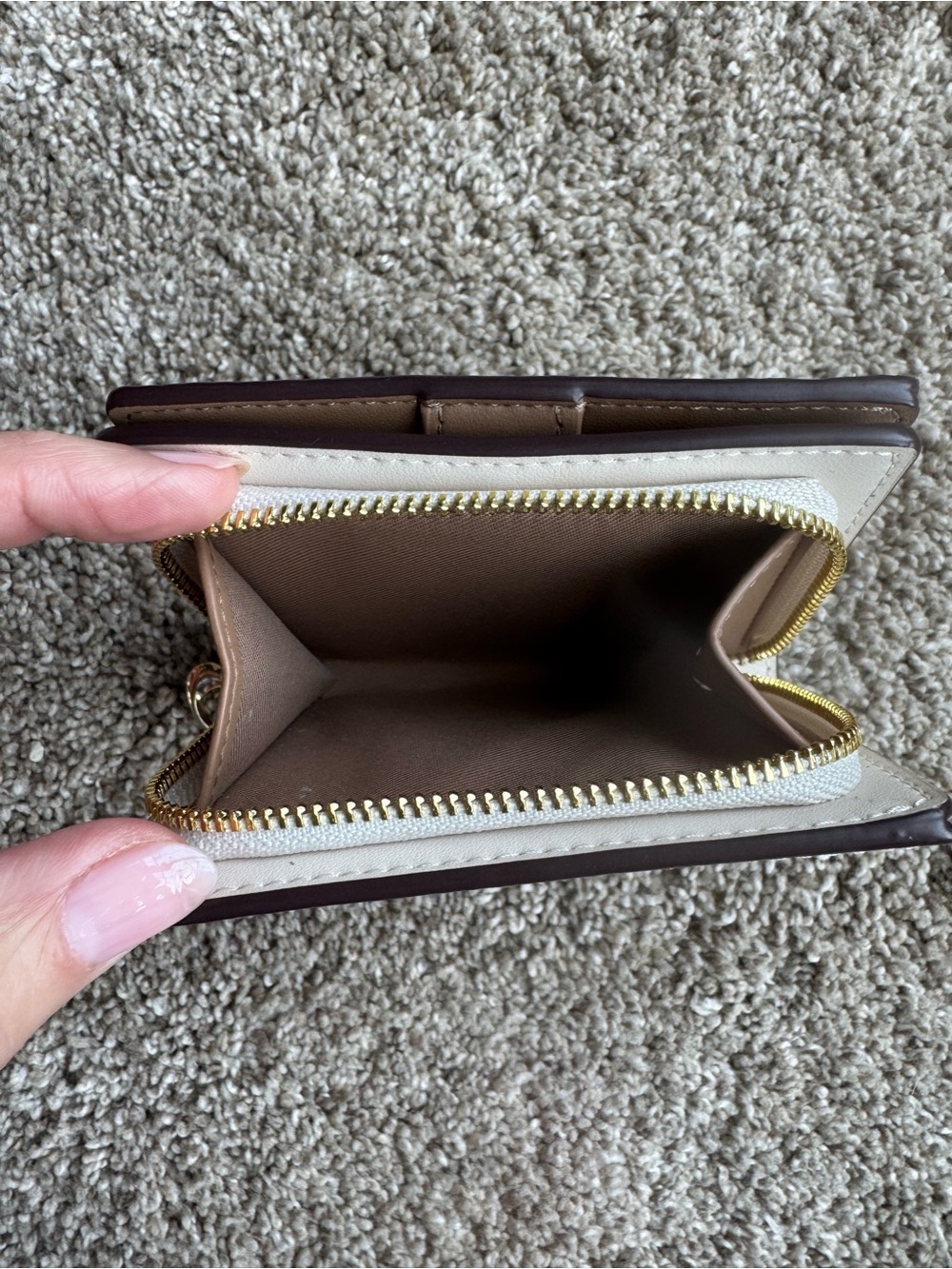 COACH Signature Wallet in Signature Canvas - Picture 5 of 5